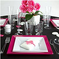 Assiettes en carton à pois noir et noir - Assiette jetable mariage pas cher  - Badaboum