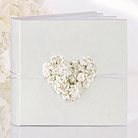 Le livre d'Or Coeur Fleurs Relief avec Corde