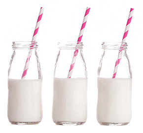 Petites Bouteilles de Lait avec Paille Déco Candy Bar