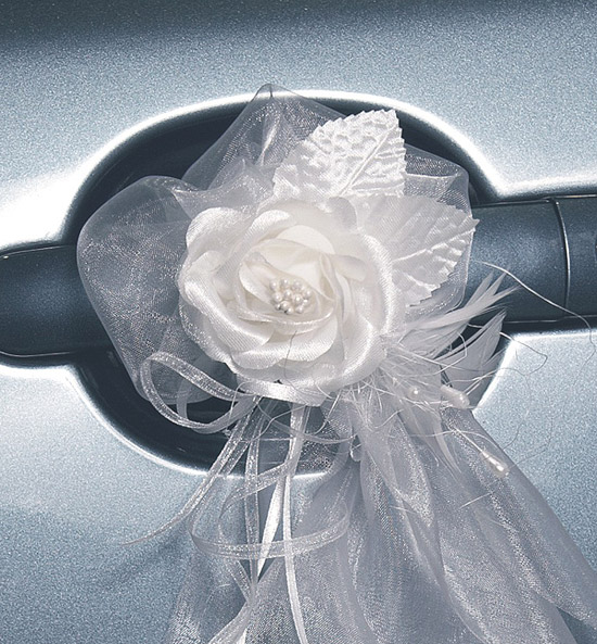 Noeud tulle et ruban satin blanc - décoration voiture mariage lot