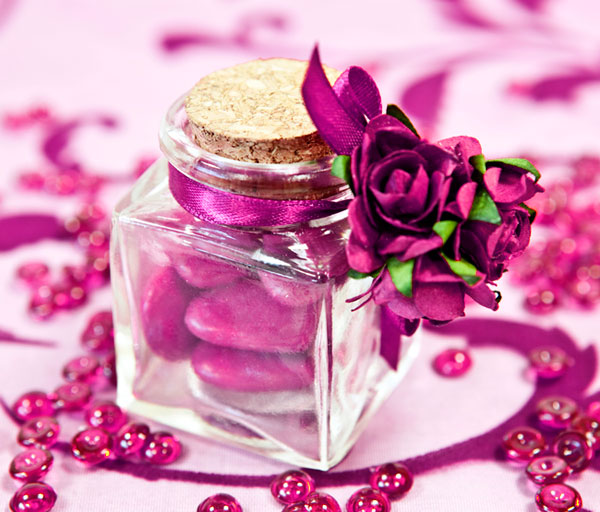 Petite bouteille en verre avec faveur de mariage de bouchon de liège –  cadeauxnicnac