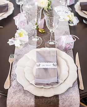 Chemin de Table Tissu Intissé Mariage Blanc