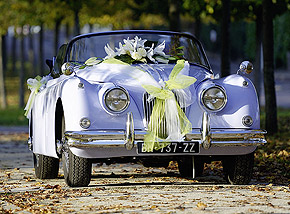 Décoration voiture mariage Tulle