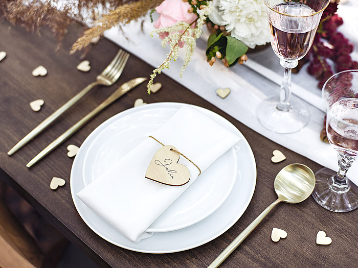 https://www.mariage.fr/shop/photos/deco-table-coeur-bois-naturel.jpg