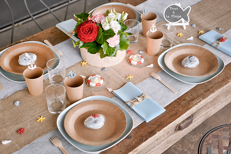 Chemin de table en tissu nuages rose 