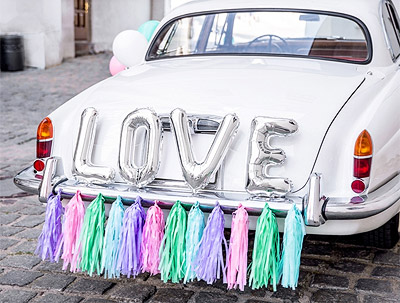 Deco voiture ballons lettres