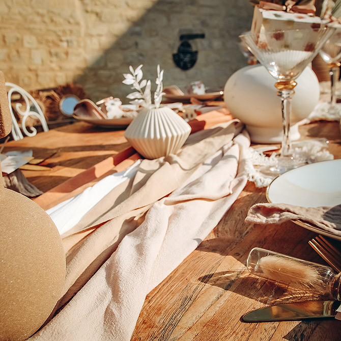 UNI chemin de table blanc en 100 % coton