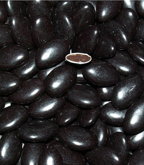 Dragée Noir au Chocolat Fabrication Francaise
