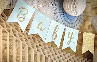 Guirlande Baby Shower bleu ciel