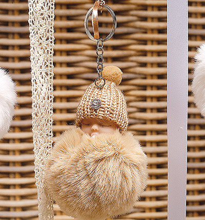 Cadeau Porte-Clef Bébé Fourrure Pompon Beige Pas Cher