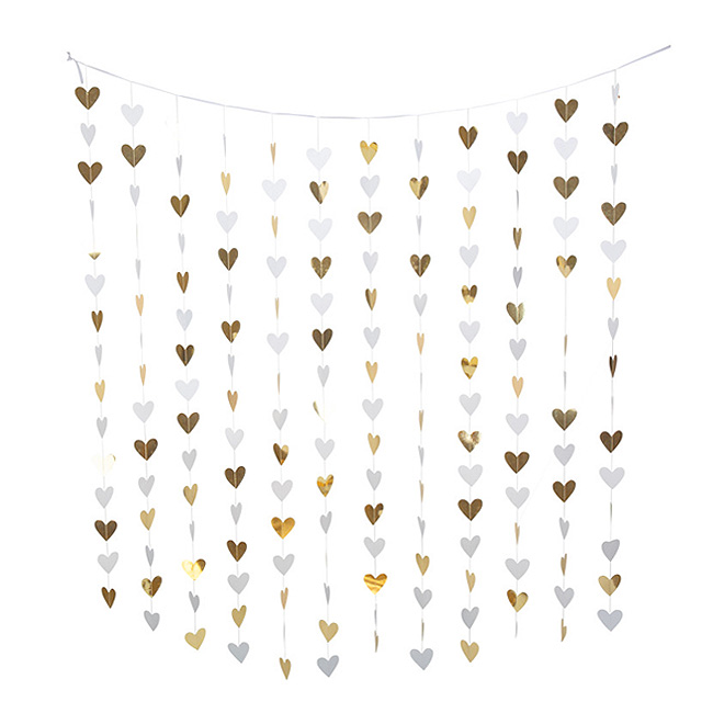 GUIRLANDE DE PLUME BLANCHE ET PERLES - 170 CM